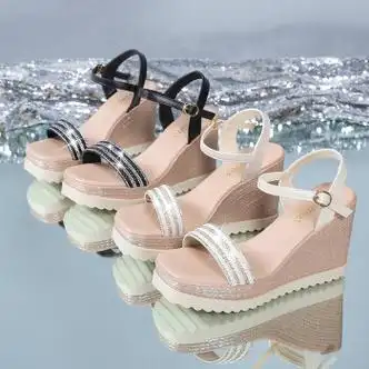 苏衿春坡跟凉鞋女大码搭扣凉鞋女女士露趾罗轻便凉定制联名款米色升级