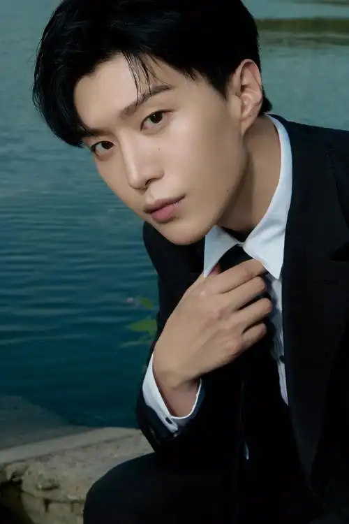 范丞丞携新片亮相北影节##范丞丞出演拨云见日