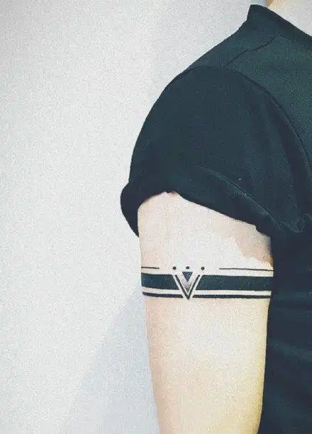 小清新的手臂臂环手环纹身图案4