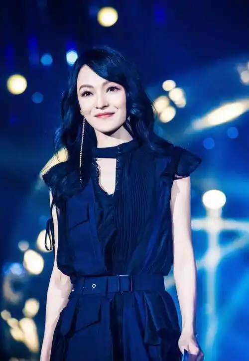 40岁张韶涵:我这一辈子不需要为我修路的朋友,老娘自己有翅膀_母亲