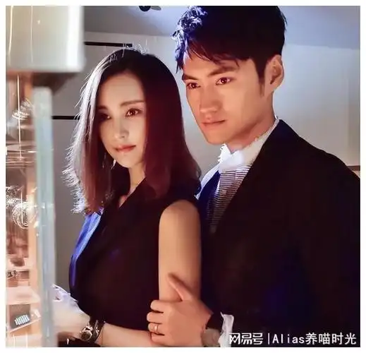 被大11岁前夫说"恶心",却被袁弘宠成了公主|演员|恋情|张歆艺|追求