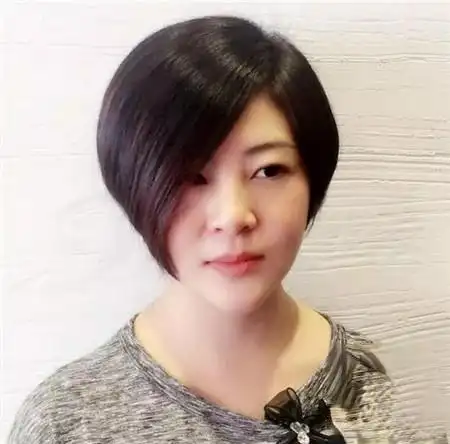 【图】"不等式"短发 2021爆款短发_时尚发型_发藏网