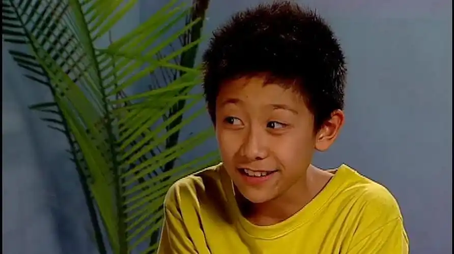 张一山这段简直是本色出演,把熊孩子演绎的淋漓尽致,超赞!