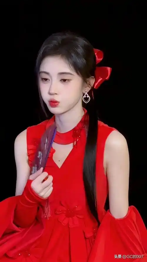 明星图片鞠婧祎