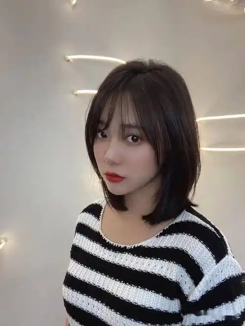 2021年最火初恋锁骨发