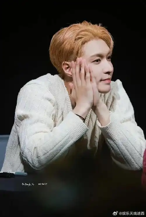 张艺兴出道十二年状态