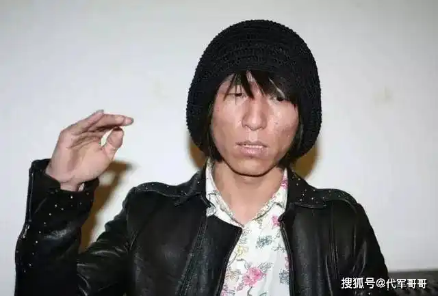 盘点20位被曝吸毒明星的近况,看看他们过得怎样?_张默