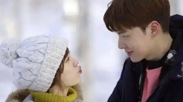 爱情高手"年下男的形象,得到了许多粉丝的喜爱,在综艺和电视剧等领域