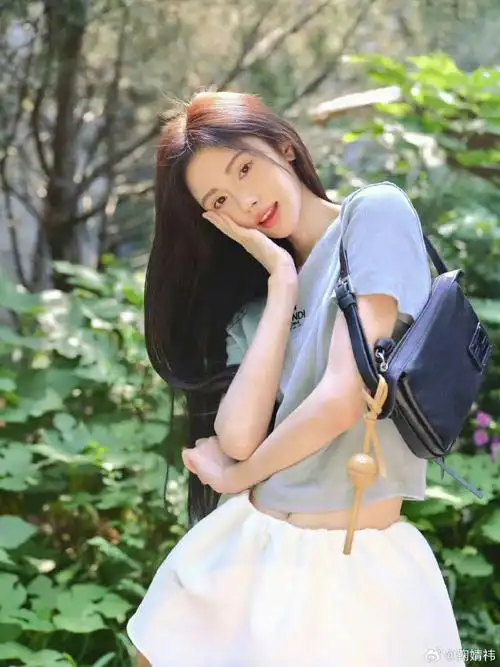 鞠婧祎文艺少女a萌感##鞠婧祎文艺少女写真