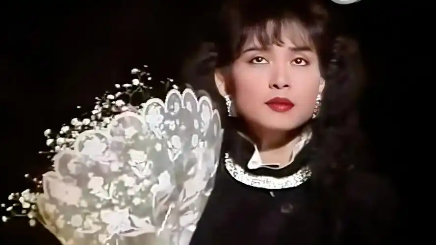 歌坛美人邝美云1987年劲歌金曲《未曾深爱已无情》
