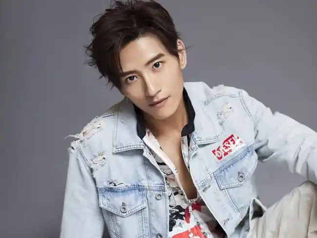 目前张峻宁公开资料上还没有他感情方面的介绍,张峻宁本人也从未向