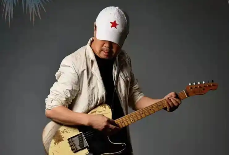 回顾歌手郭峰无儿无女便已白头60岁婚姻成困扰没成家就老了