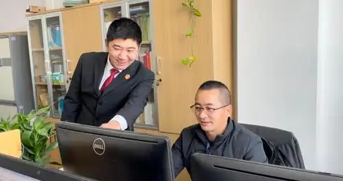 罗添:从"政策通"到"情报员"