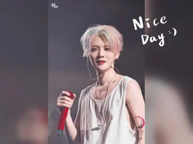 鹿晗三巡,图源微博