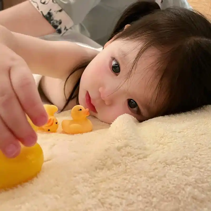 999999.#骗你生女儿 #萌娃头像 #治愈系宝宝 #阔爱 - 抖音