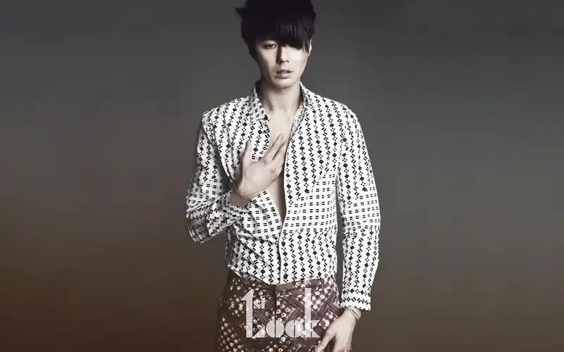 赵寅成宽屏高清电脑桌面主题壁纸大图