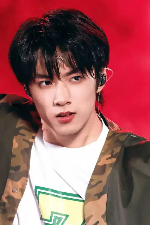 刘耀文重庆演唱会