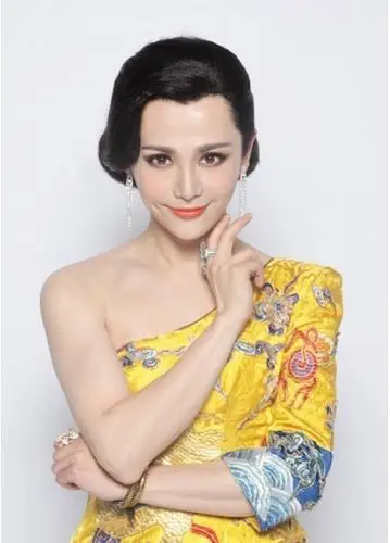 孙坚和虎虎扮女人也太好看了吧