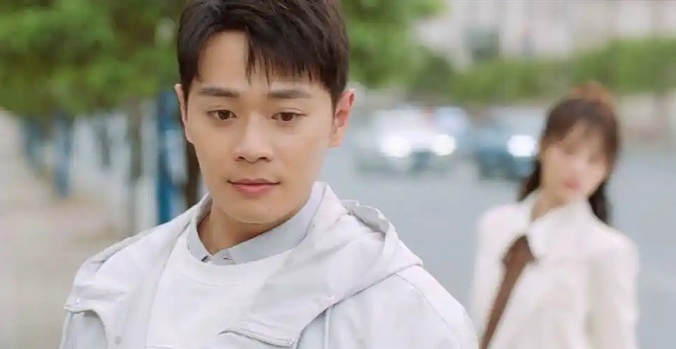 曹骏新剧开播,看了几集,我终于知道他为什么不火了,身高是硬伤_演技