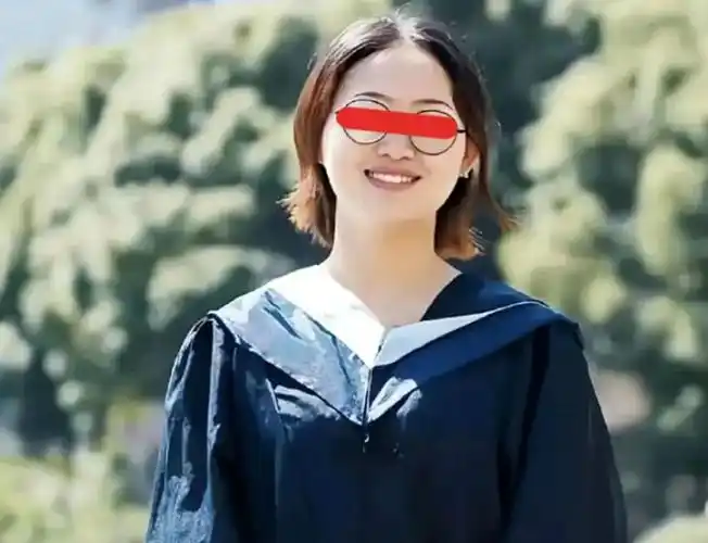 两名医学生先后自杀苦学一身救人本领在现实面前却难以自救