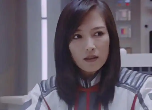 奥特曼迪迦队长居间惠近照公开满脸的皱纹令人心疼气质女神还是变老了