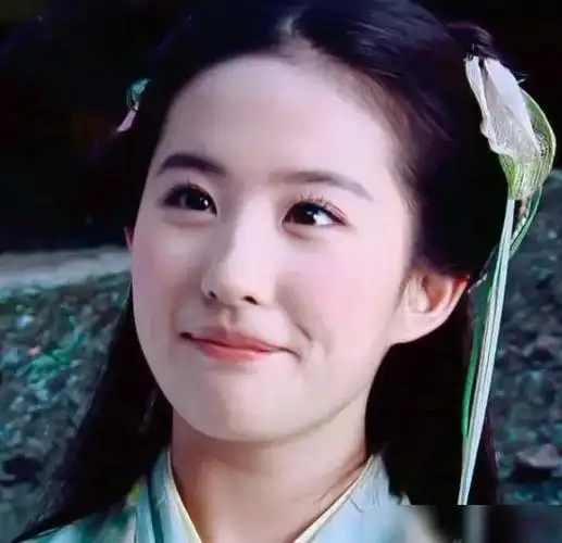 刘亦菲外网照片曝光,又胖又油,不要做让人怀念的年轻小李子|李钟硕