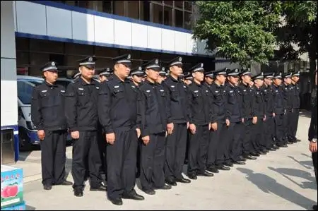 辅警队伍完成新式辅警制服换装工作