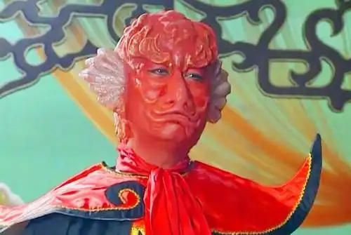 西游记中孙悟空能大闹东海龙宫,夺取金箍棒,为何西游路上怕水?