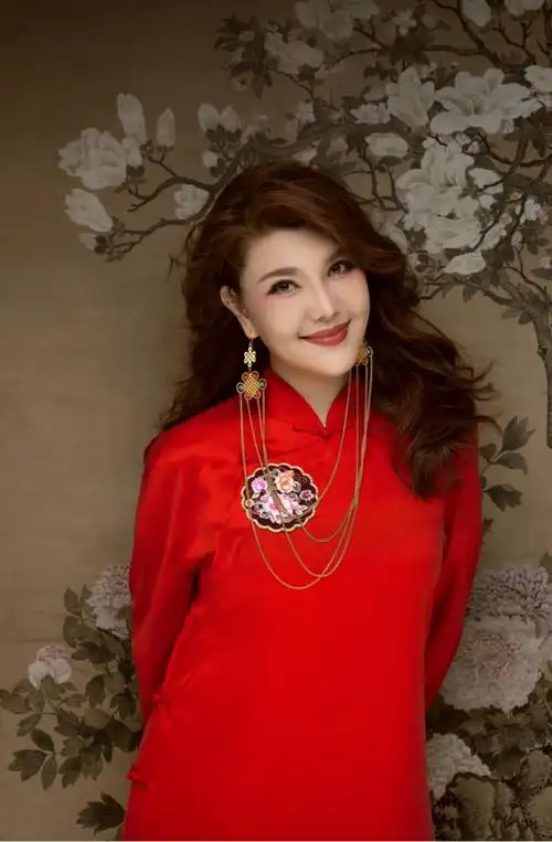 最美最美的中国》上线,唱出14亿中国人的共同心声|中华儿女_网易订阅