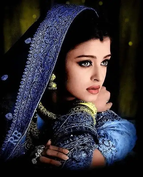 印度美女艾西瓦娅雷也被称为艾西瓦娅雷巴克强结婚后是