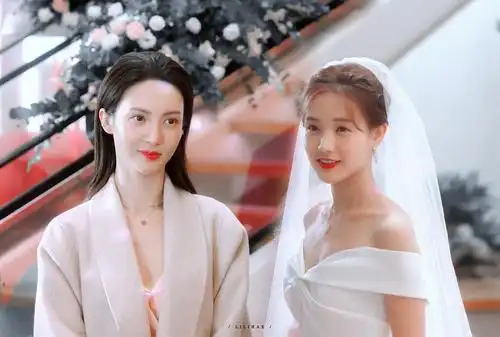 为什么现在都不拍百合剧啊!李一桐金晨kswl