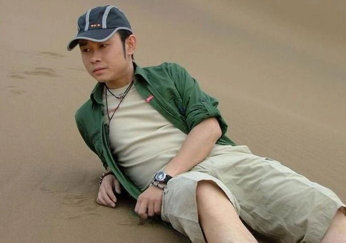 从爆红到销声匿迹,遭同行抵制的刀郎,到底做错了什么?