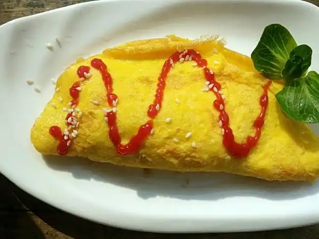 用料简单好吃的蛋包饭的做法食材准备,除了鸡蛋和米饭必备,然后就是