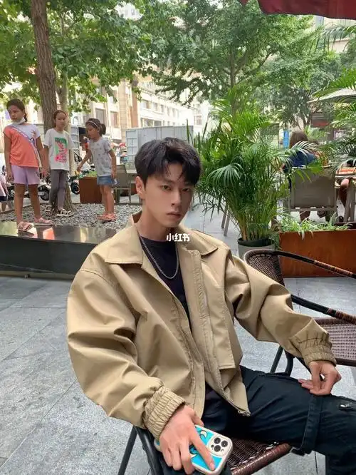 三七分短发|||今日推荐,时尚好打理的男士三七分#男士发型设计