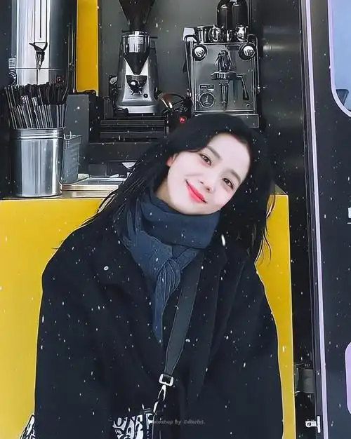 为什么blackpink金智秀没有队友人气高