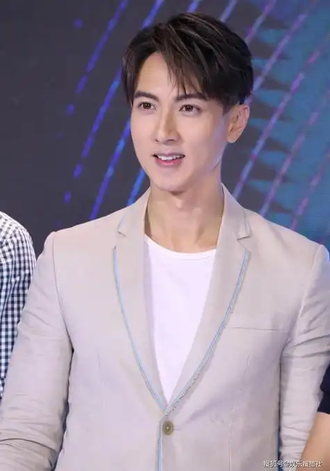 吴尊是文莱王子吗的个人资料简介