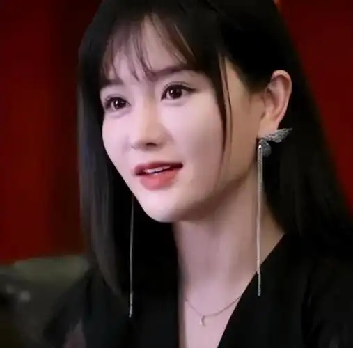 初代网红南笙结婚老公和白鹿高圆圆合作过南笙近况曝光