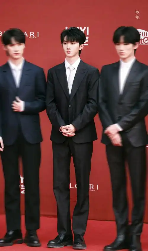 青年演员马嘉祺##北京国际电影节红毯