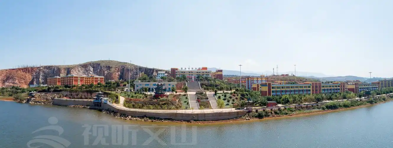 建水实验中学砚山分校 砚山实验中学招生了