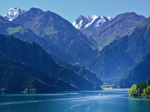 新疆天山天池一日游跟团纯玩购物乌鲁木齐周边旅游拼车境内跟团游