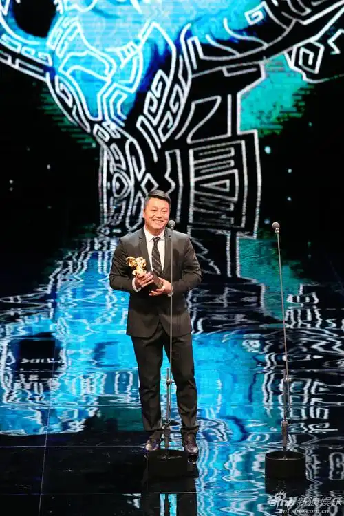 第53届金马奖 范伟影帝周冬雨马思纯双黄影后_高清图集_新浪网