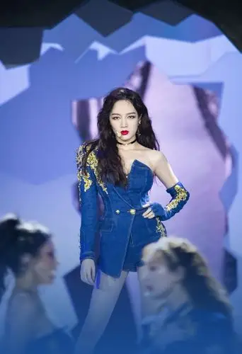 > 孟佳《乘风破浪的姐姐》十一期剧照图片(4/4)