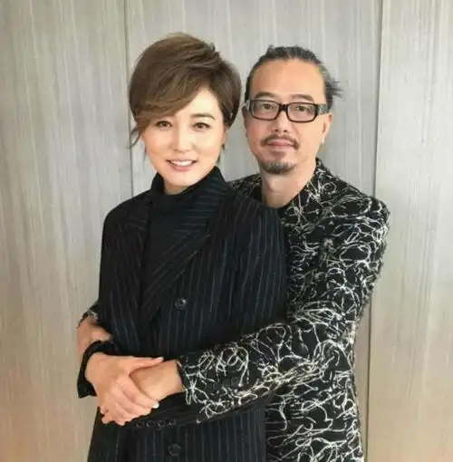 《父母爱情》10年,女星现状大不同,小女儿亚宁变化太大