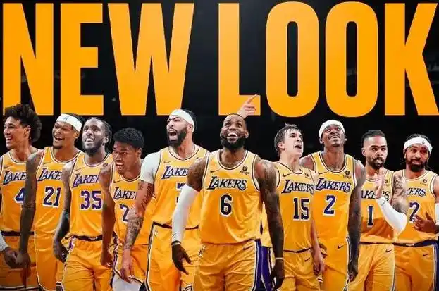 恭喜老詹恭喜湖人队拒绝退役继续争冠香蕉船4兄弟再同框