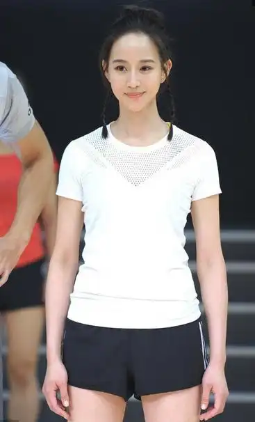 女神张钧甯运动教室图片(5)
