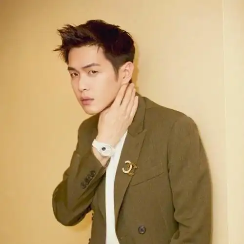 出单--张若昀(滤镜头像)