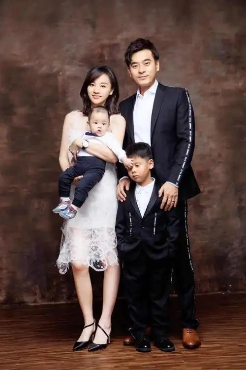 演技不输胡歌与王凯相恋15天便结婚如今两个儿子跟老婆姓
