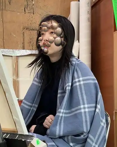 你们看崔雪莉最新ins了嘛慎入