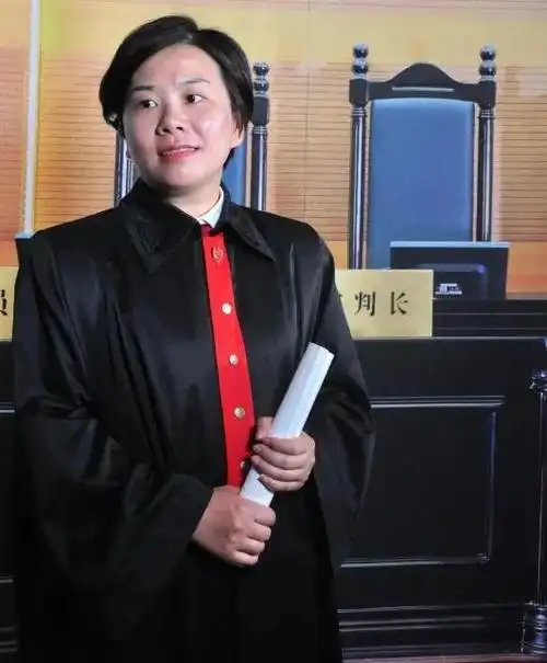 执行程序中如何增加责任主体和财产宝山法官为您解答