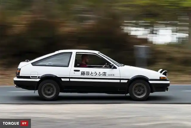 如果现在你手中有一台能上路的ae86,就等于手中握着上百万"理财产品".